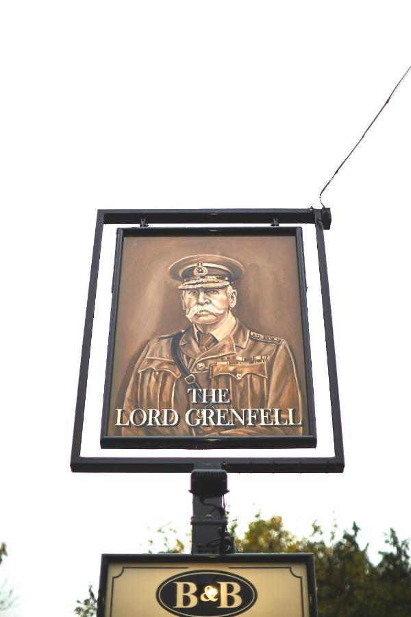 The Lord Grenfell Bed and Breakfast Maidenhead Eksteriør billede The Lord Grenfell pub sign