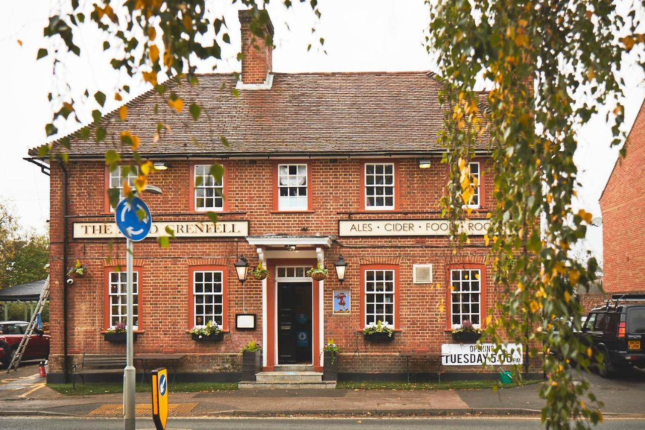The Lord Grenfell Bed and Breakfast Maidenhead Eksteriør billede The Crown Inn, Great Glen
