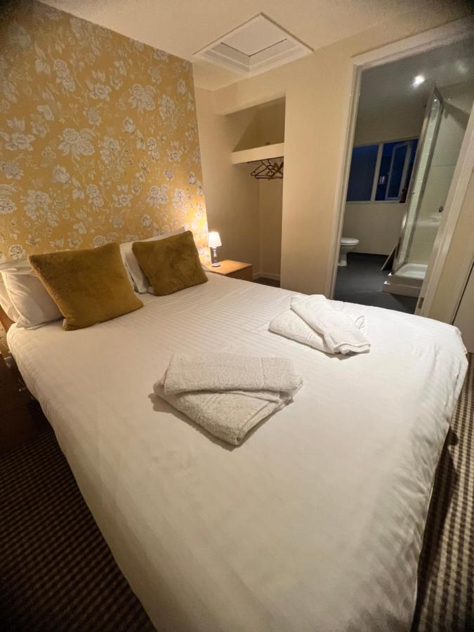 The Lord Grenfell Bed and Breakfast Maidenhead Eksteriør billede